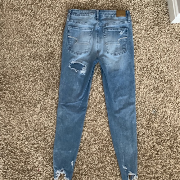 American Eagle 360 Jeans. - Picture 4 of 4
